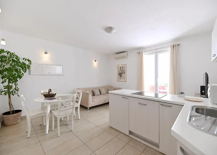 Near Center With Free Parking And Air Condition In Each * Zadar