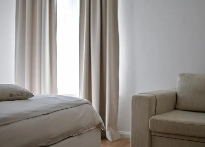 Near Center With Free Parking And Air Condition In Each Zadar