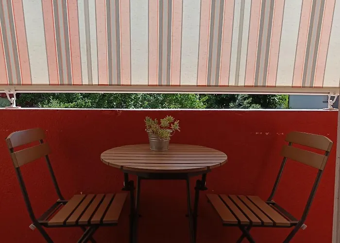 Apartamento Near Center With Free Parking And Air Condition In Each